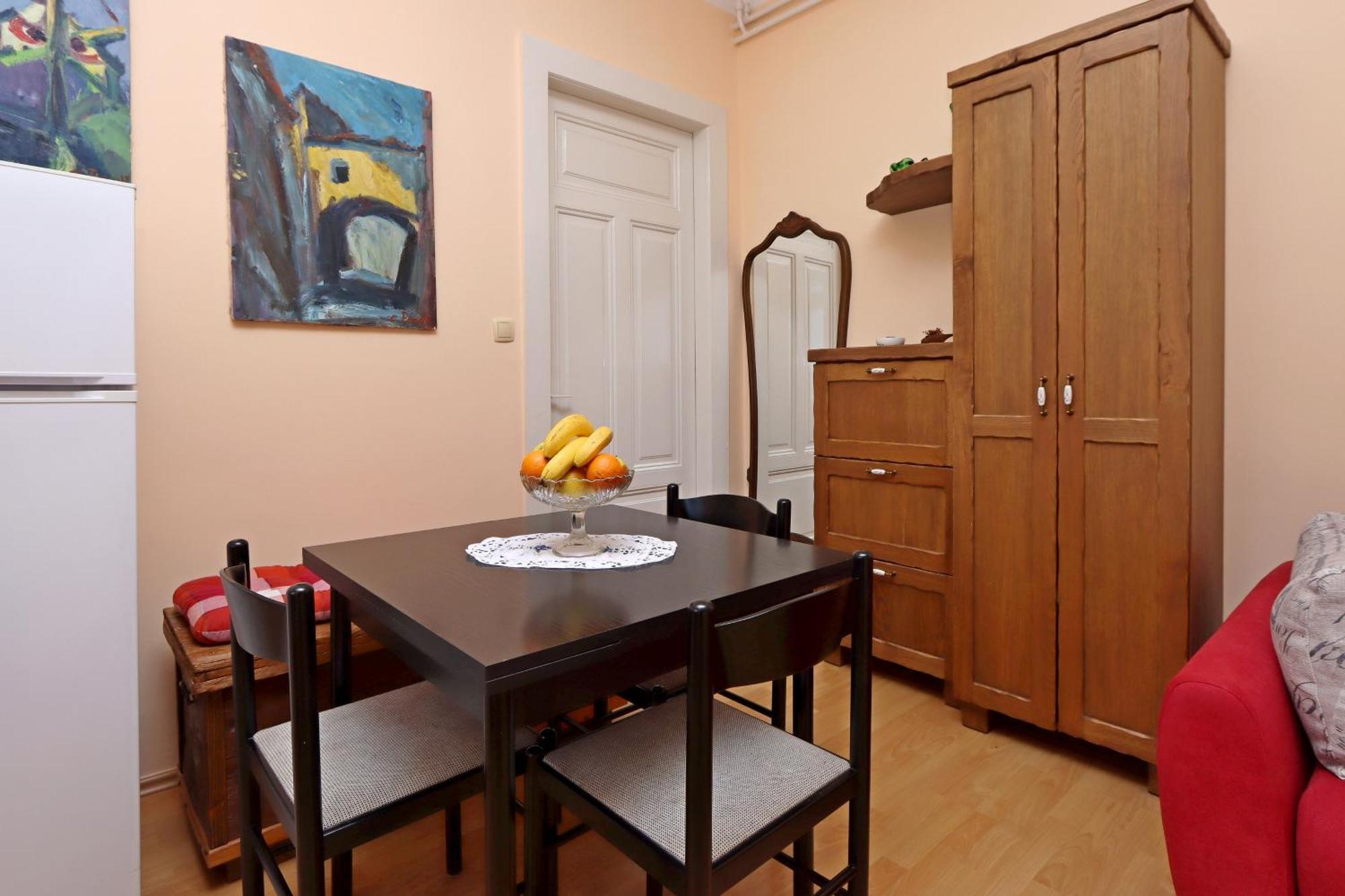 Apartments With A Parking Space Opatija - Pobri, Opatija - 7813 Матули Стая снимка