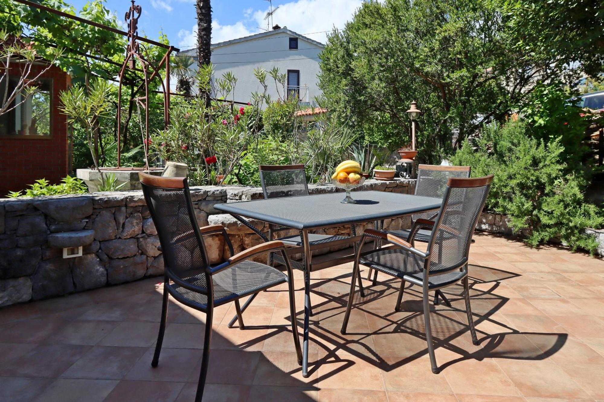 Apartments With A Parking Space Opatija - Pobri, Opatija - 7813 Матули Екстериор снимка