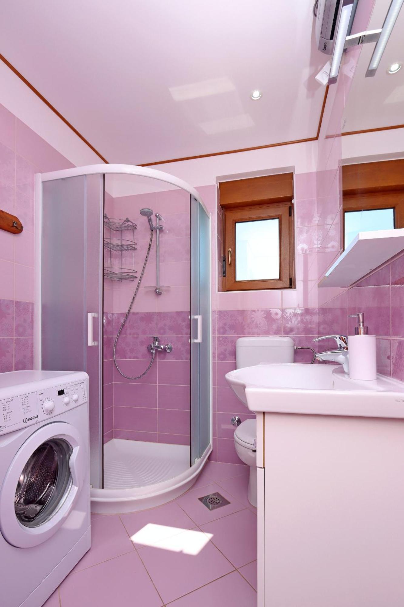 Apartments With A Parking Space Opatija - Pobri, Opatija - 7813 Матули Екстериор снимка